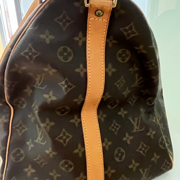 Louis Vuitton Keepall huge duffle bag w / strap - Picture 16 of 16